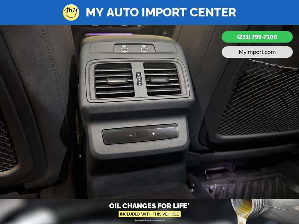 Used 2025 Audi Q5 Premium w/ Convenience Package image 26