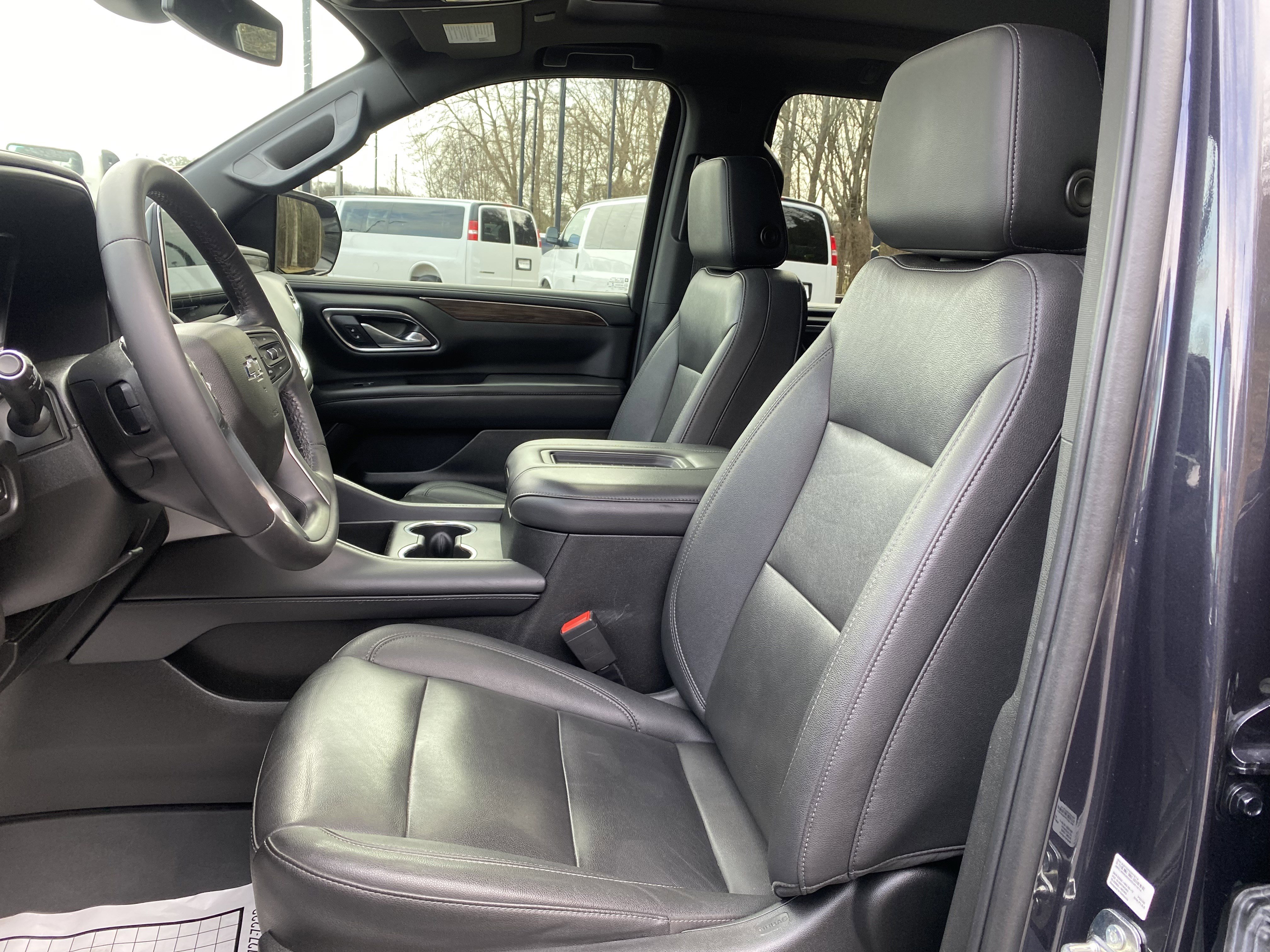 Used 2023 Chevrolet Suburban Z71 AWD/4WD image 18