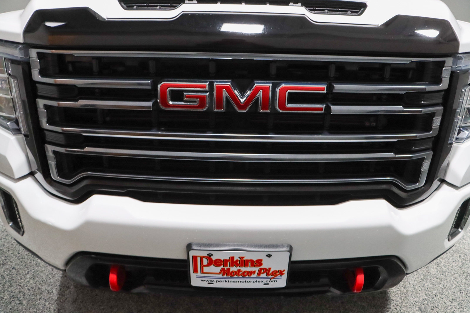 Used 2023 GMC Sierra 2500 AT4 w/ Gooseneck/5TH Wheel Package AWD/4WD image 4