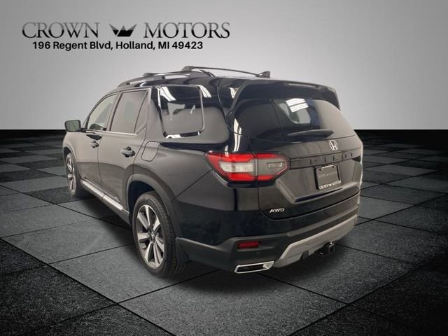 Used 2023 Honda Pilot Elite image 4