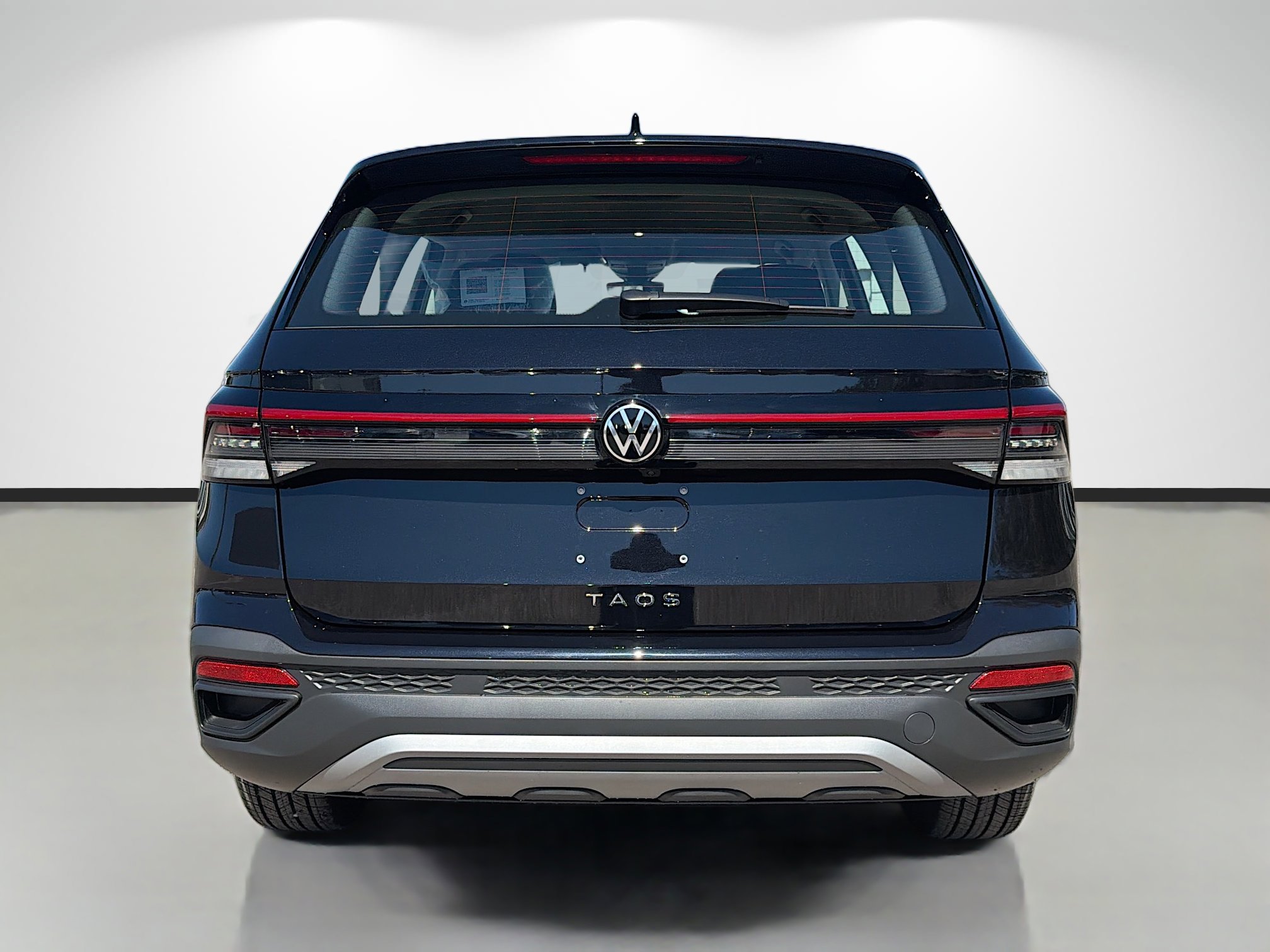 New 2026 Volkswagen Taos S FWD image 4