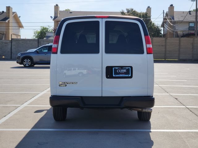 Used 2025 Chevrolet Express 3500 LS RWD image 13