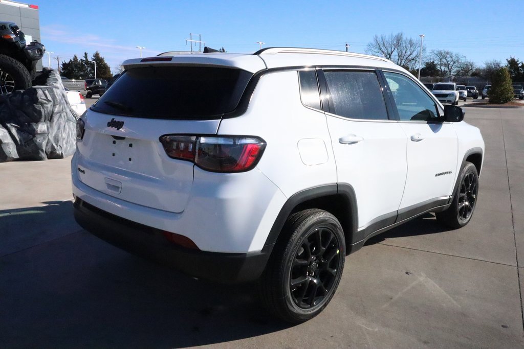 New 2026 Jeep Compass Latitude image 21
