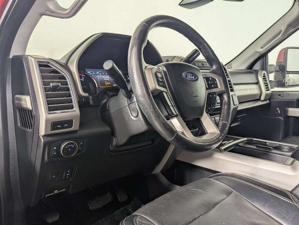 Used 2017 Ford F250 Lariat w/ Lariat Ultimate Package AWD/4WD image 10