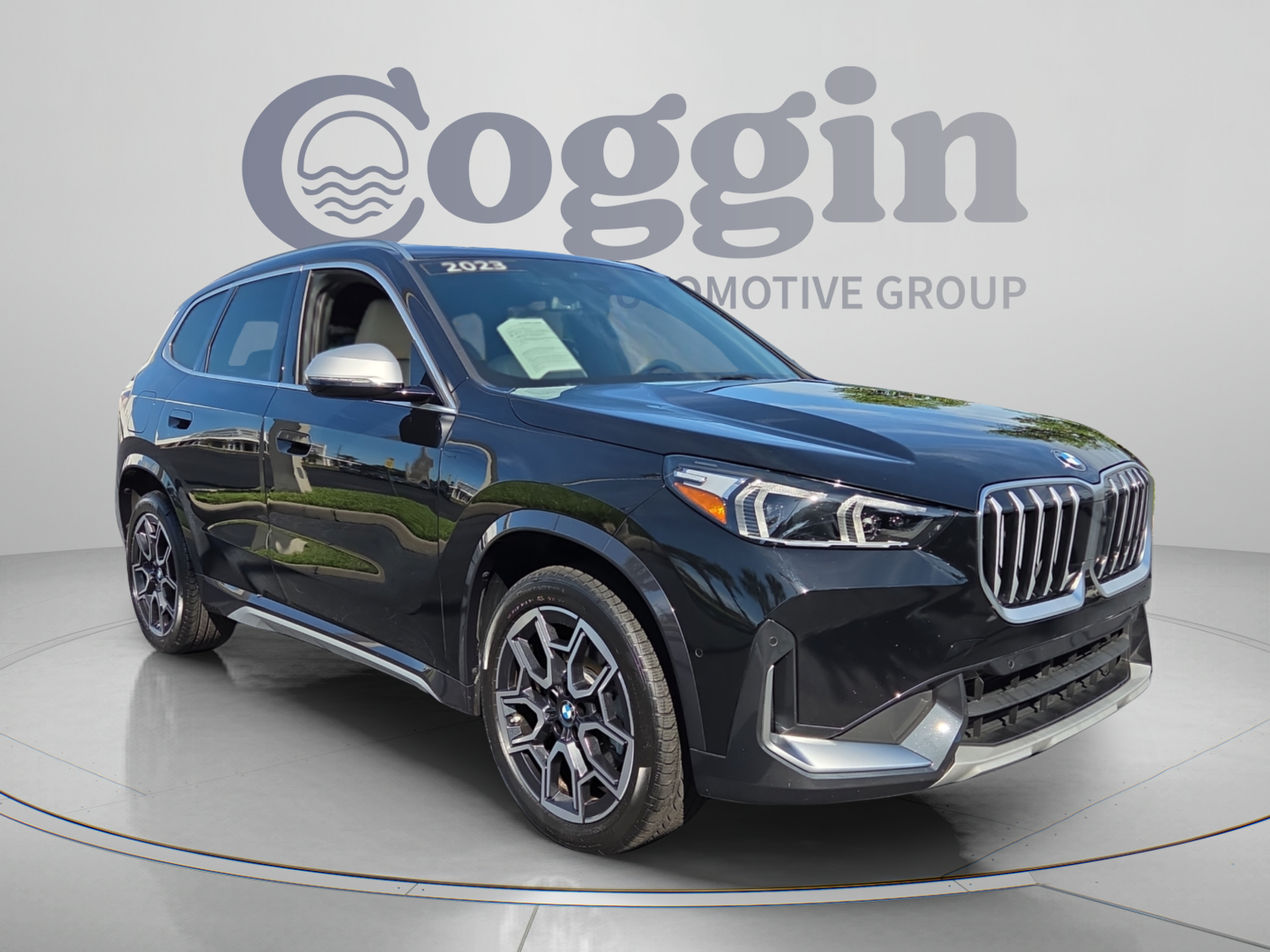Used 2023 BMW X1 xDrive28i w/ Convenience Package AWD/4WD image 7