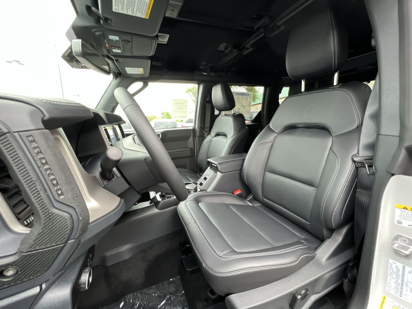 New 2026 Ford Bronco Outer Banks AWD/4WD image 21