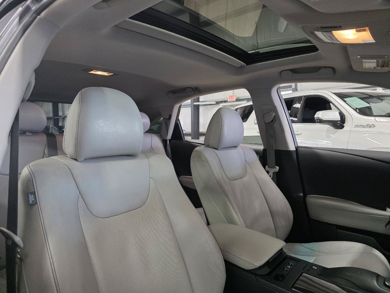 Used 2013 Lexus RX 350 FWD w/ Navigation Pkg image 27