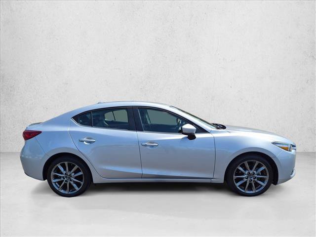 Used 2018 MAZDA MAZDA3 Touring FWD image 4