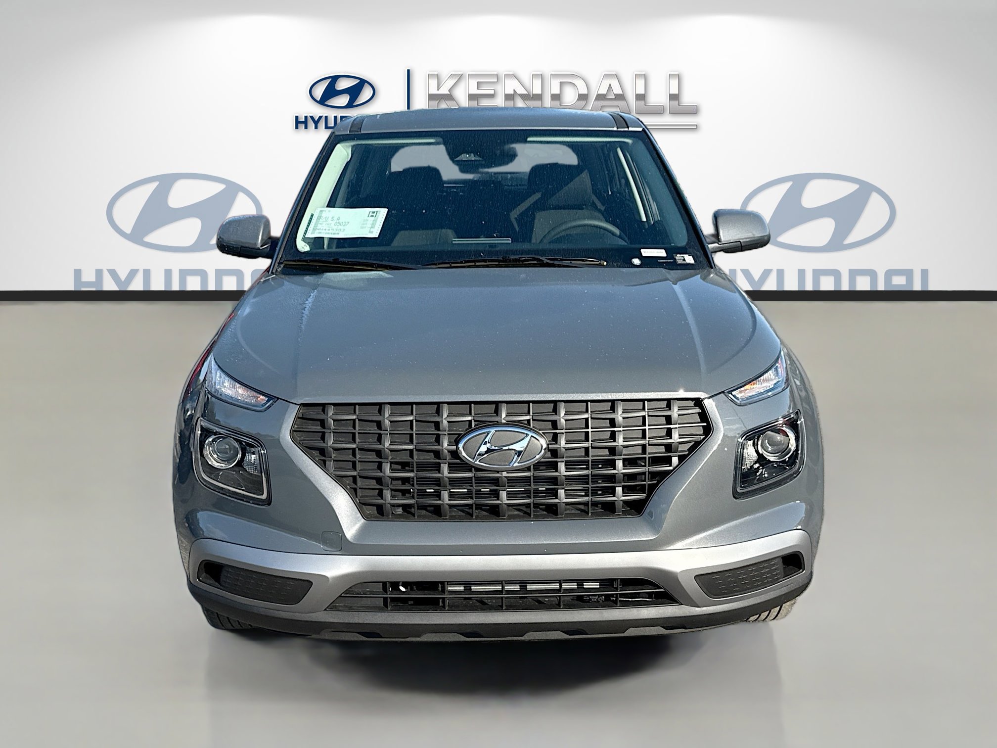 New 2026 Hyundai Venue SE FWD image 2