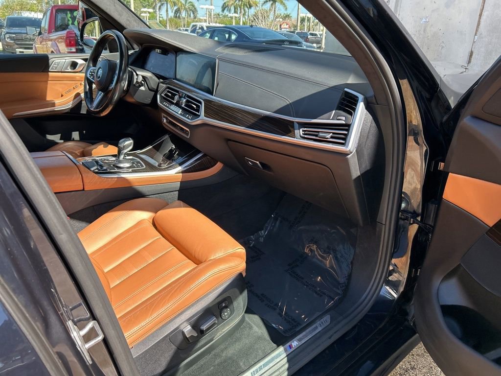 Used 2021 BMW X7 xDrive40i w/ M Sport Package image 20