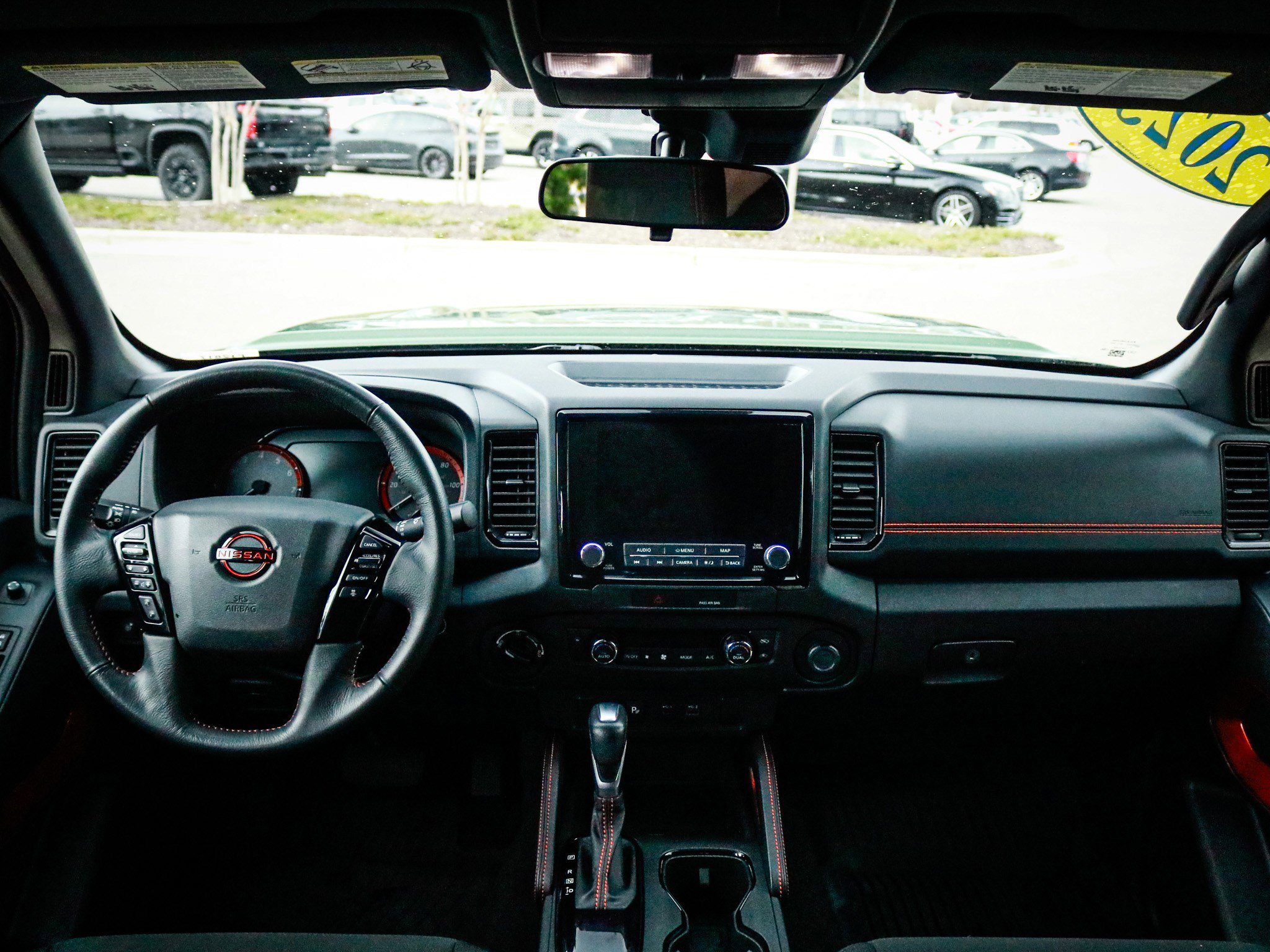 Used 2023 Nissan Frontier PRO-4X w/ Technology Package AWD/4WD image 28