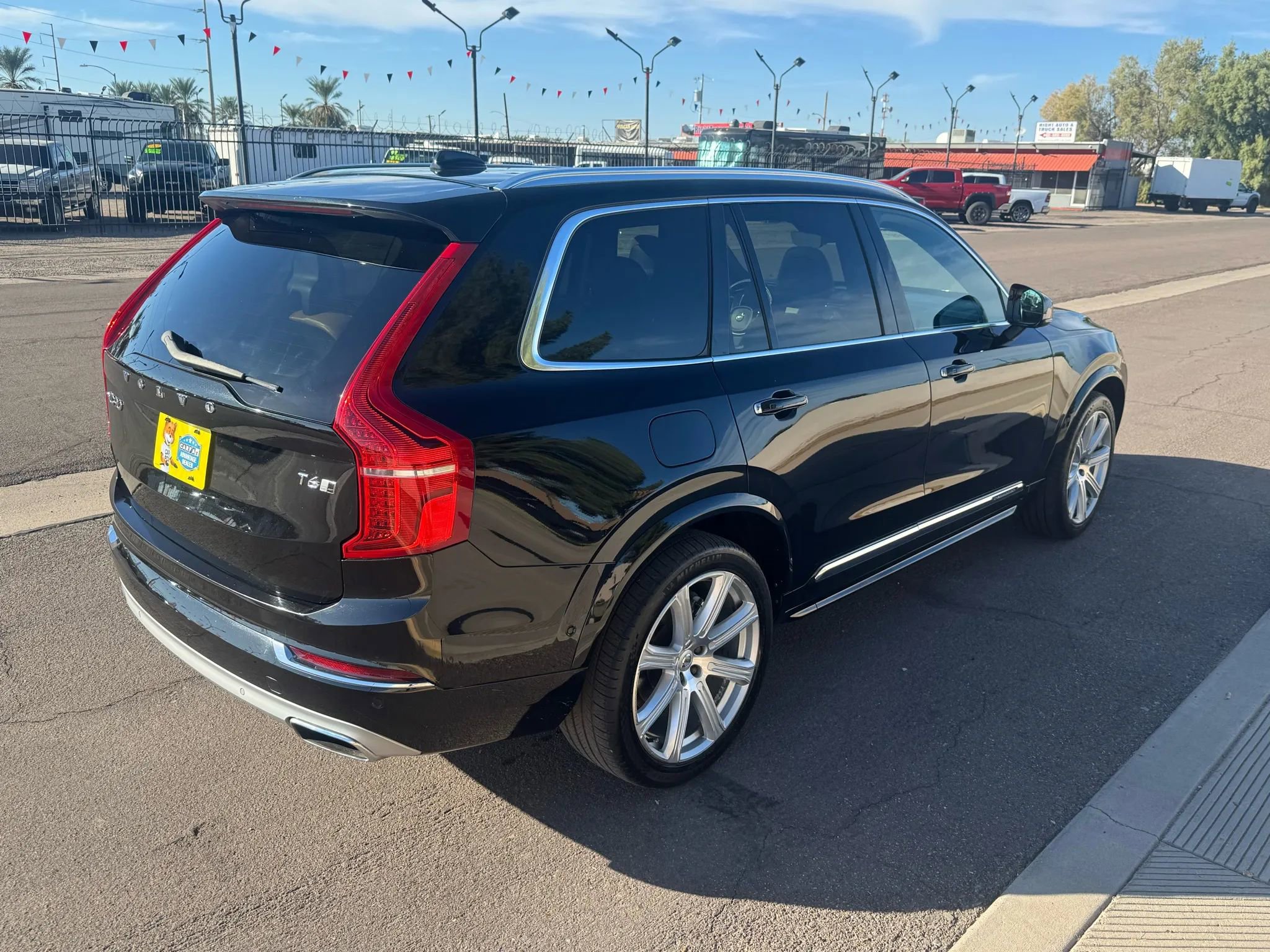 Used 2016 Volvo XC90 T6 image 3