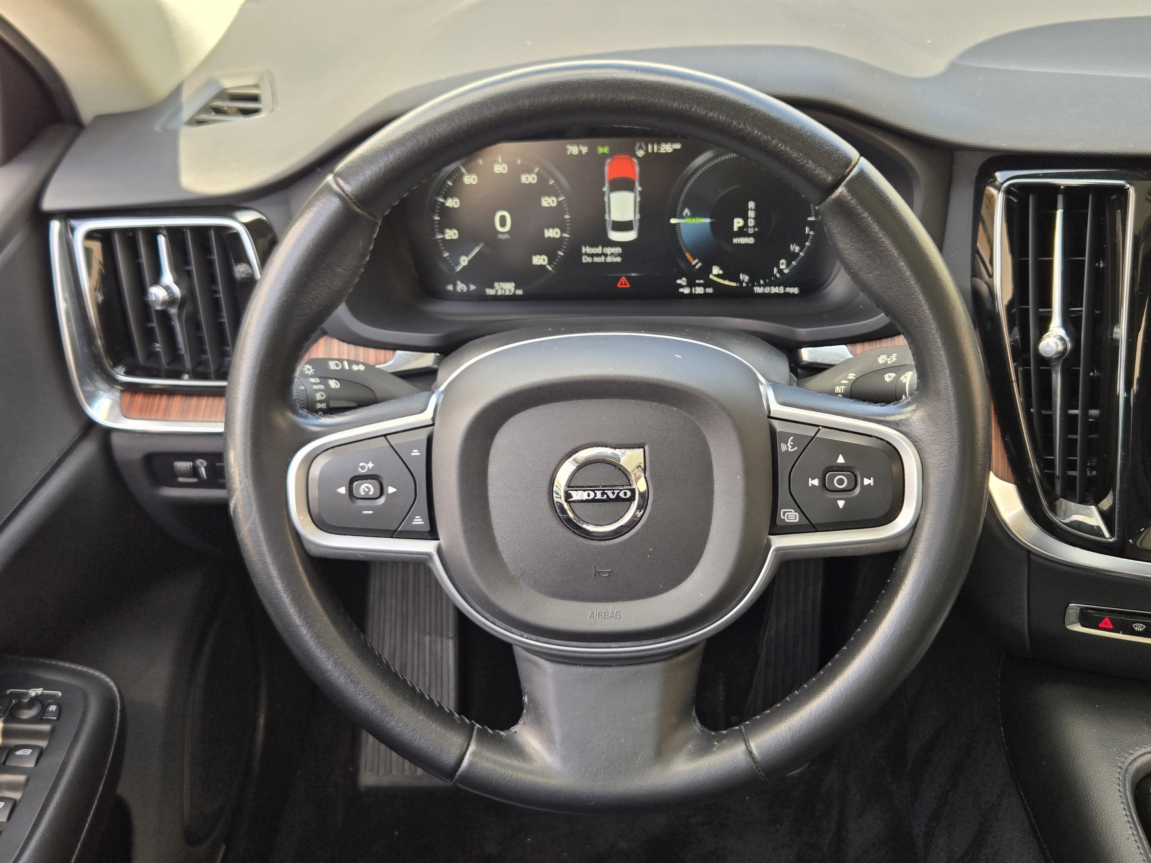 Used 2022 Volvo S60 T8 R-Design Expression w/ Premium Package image 24