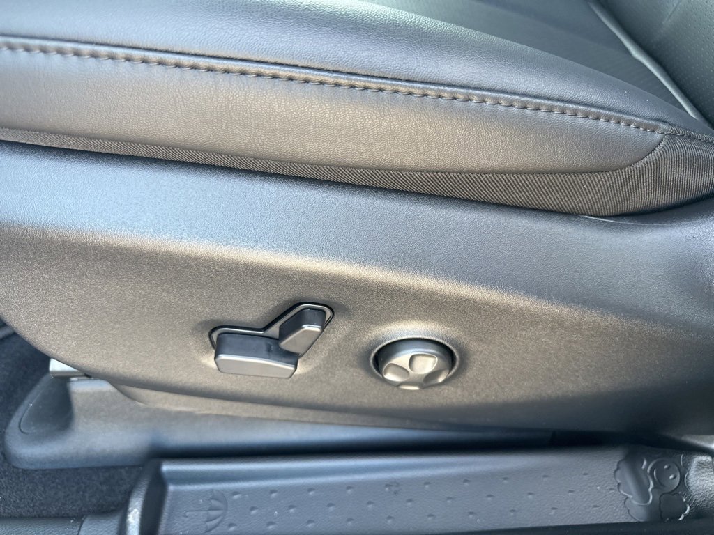 New 2026 Chrysler Pacifica Select image 17