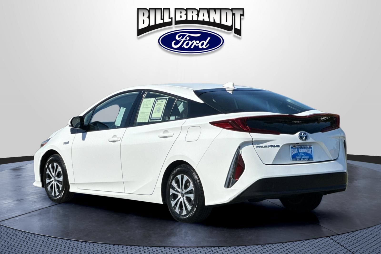 Used 2020 Toyota Prius Prime LE FWD image 5