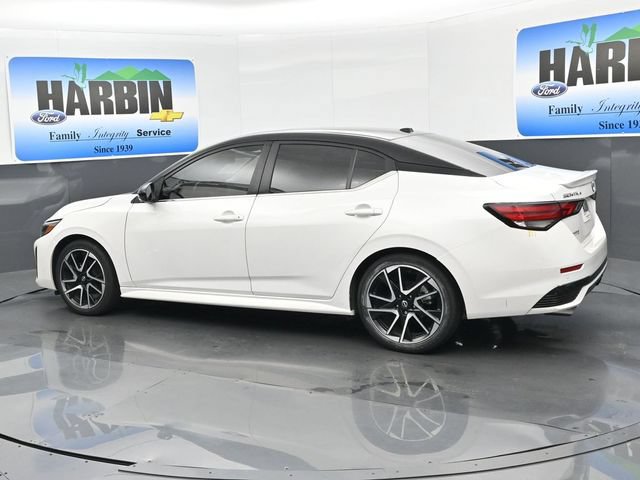 Used 2024 Nissan Sentra SR w/ SR Premium Package FWD image 3