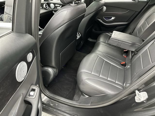 Used 2021 Mercedes-Benz GLC 300 4MATIC image 23
