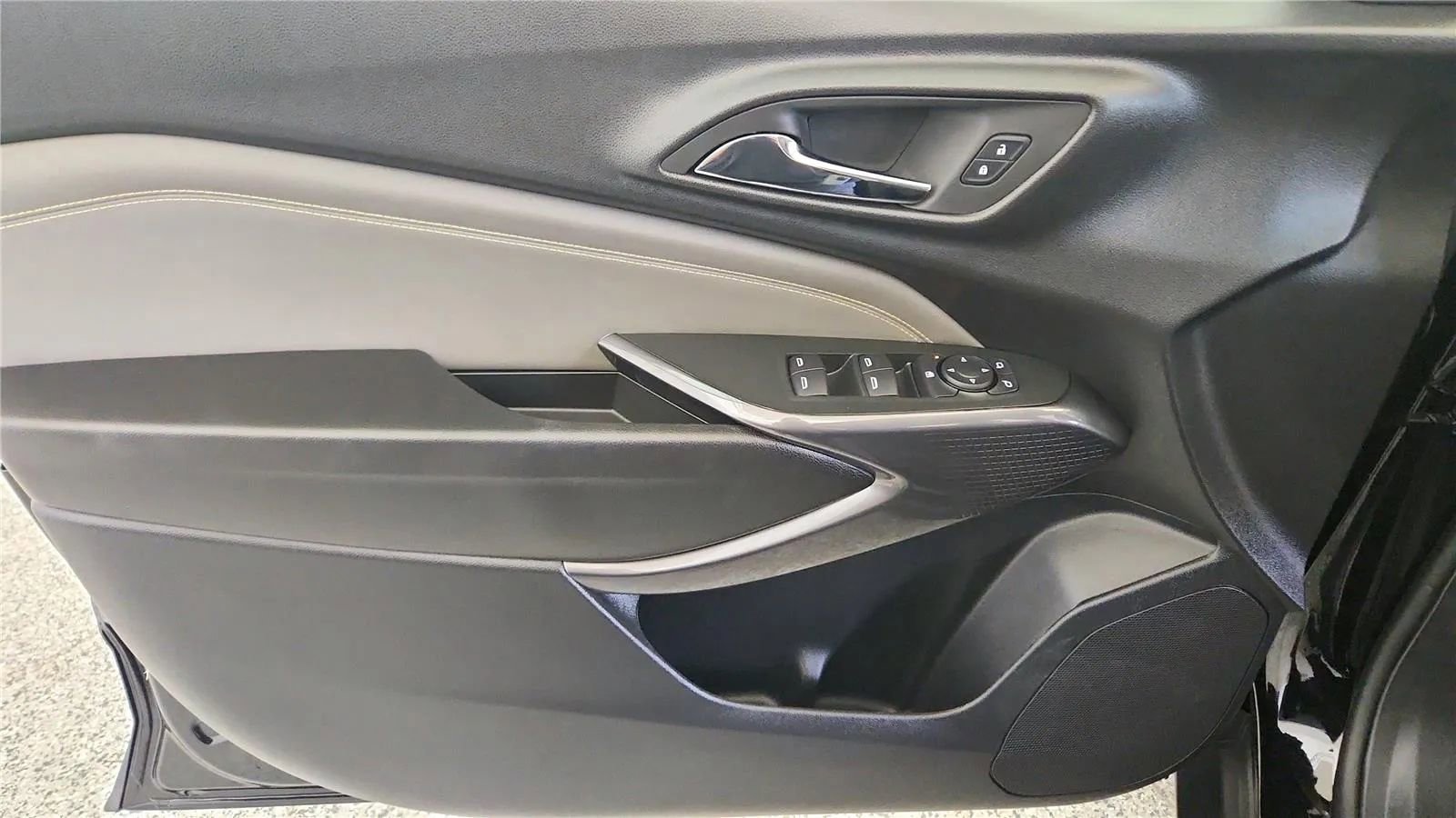 New 2026 Chevrolet Trax ACTIV w/ Driver Confidence Package image 32