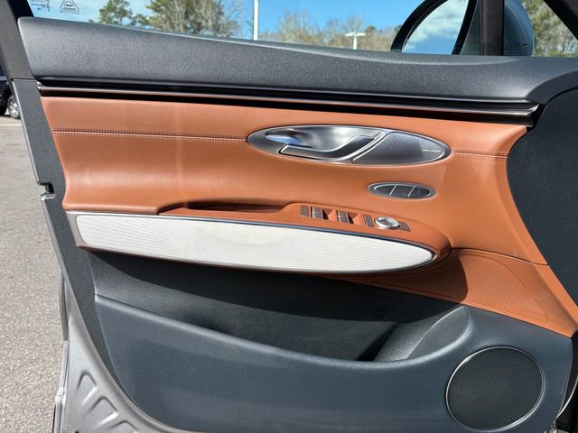 Used 2026 Genesis GV70 2.5T Advanced image 10