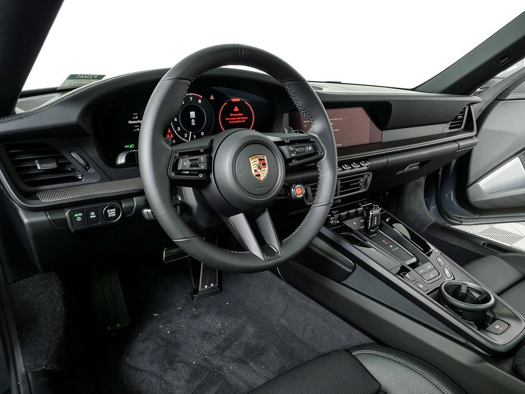 New 2026 Porsche 911 Carrera 4S image 4