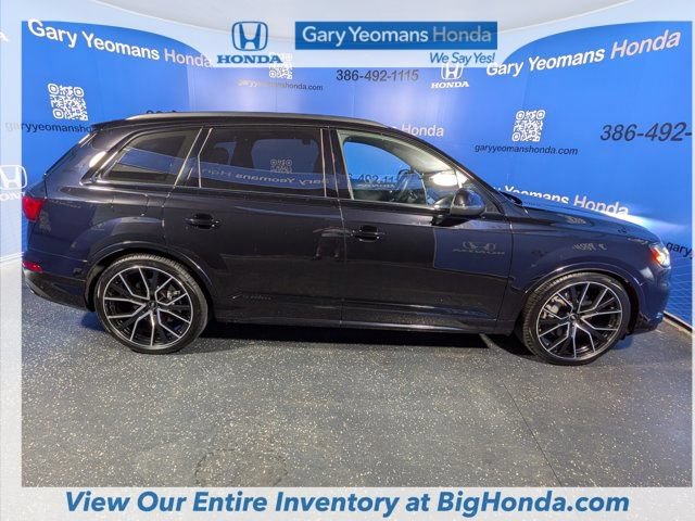 Used 2021 Audi Q7 3.0T Prestige w/ Prestige Package AWD/4WD image 3