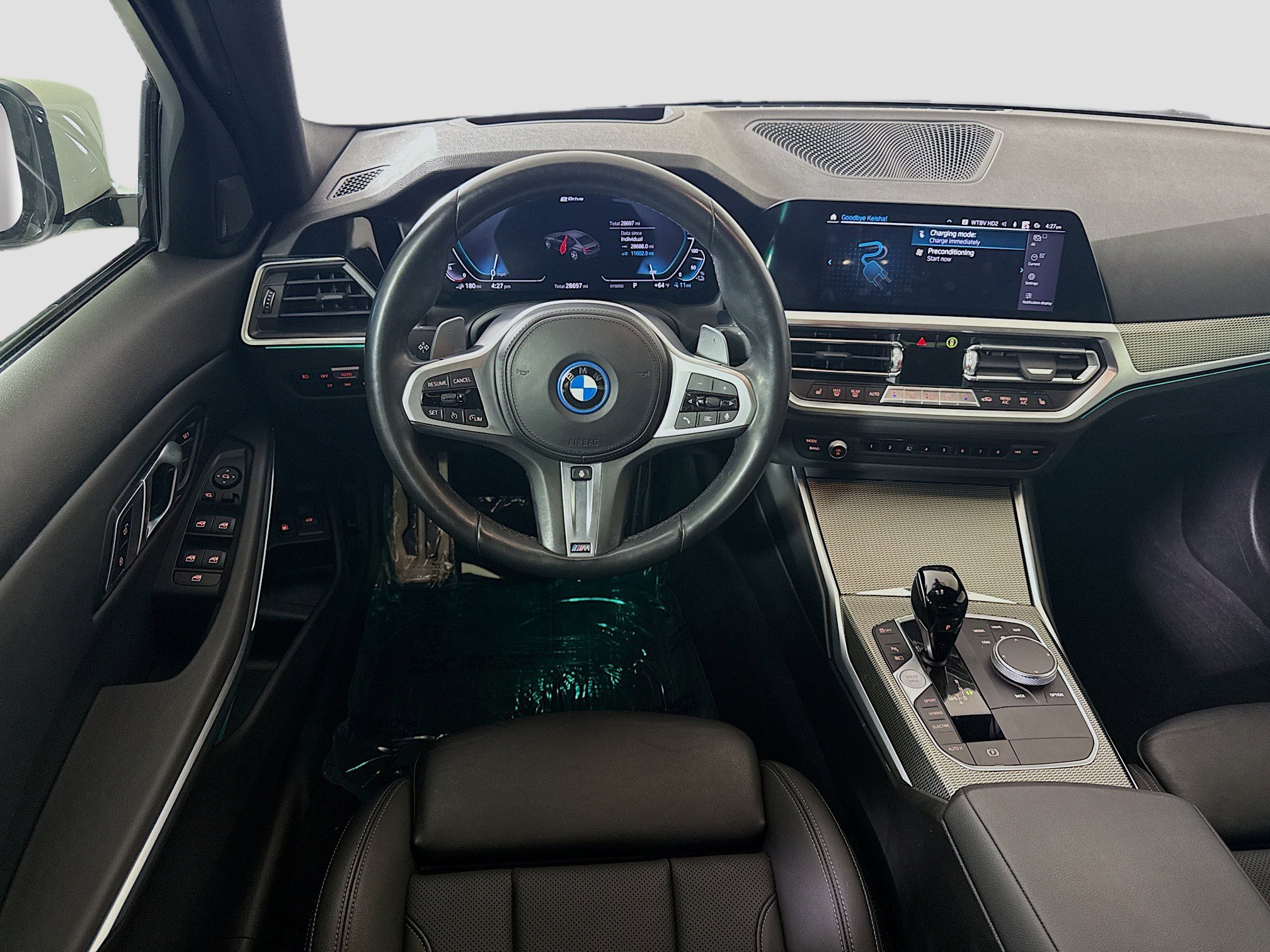 Used 2022 BMW 330e w/ M Sport Package image 17