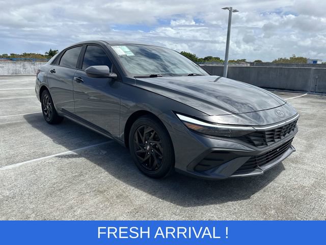 Used 2024 Hyundai Elantra SEL image 31