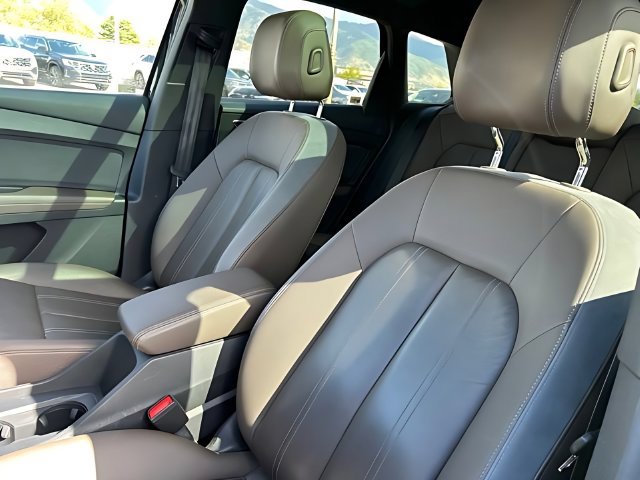 Used 2023 Audi Q4 e-tron Premium Plus w/ Premium Plus AWD/4WD image 20