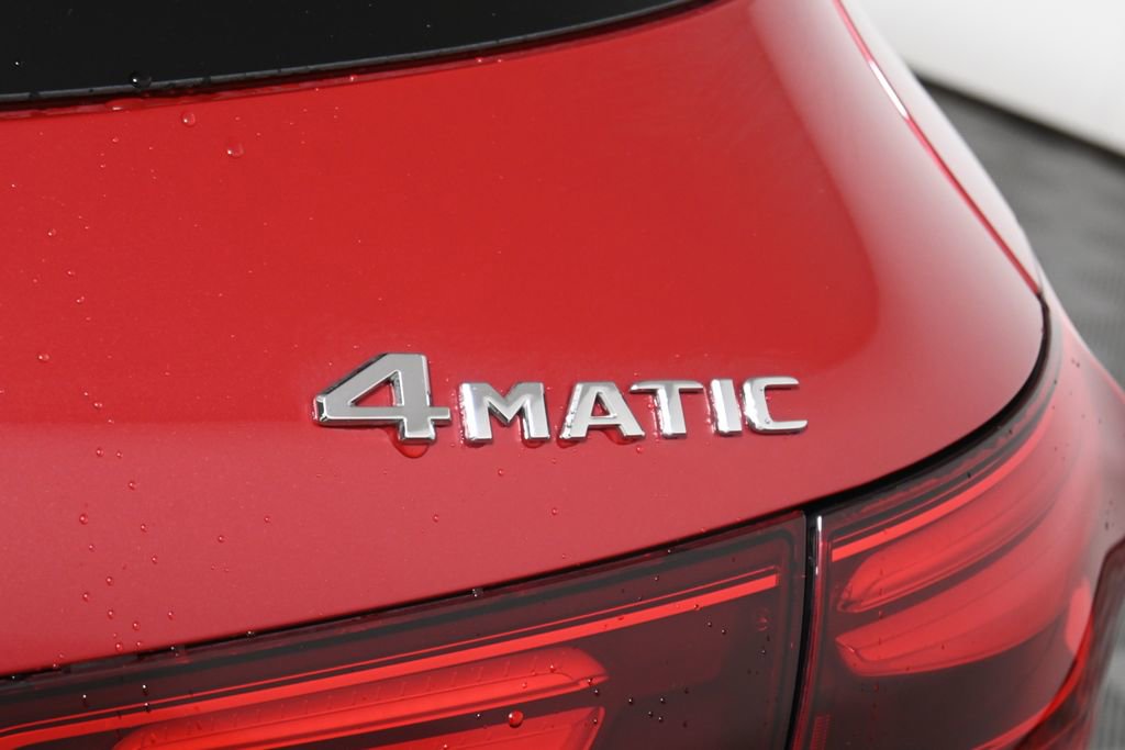 Certified 2025 Mercedes-Benz GLA 250 4MATIC image 38