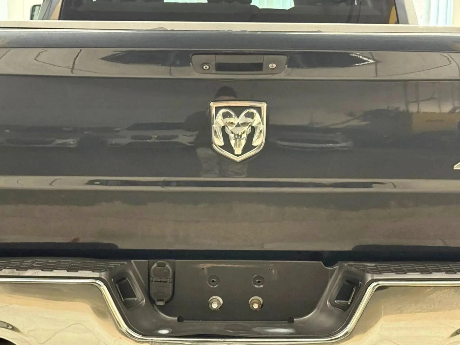 Used 2018 RAM 1500 Express w/ Express Value Package AWD/4WD image 11