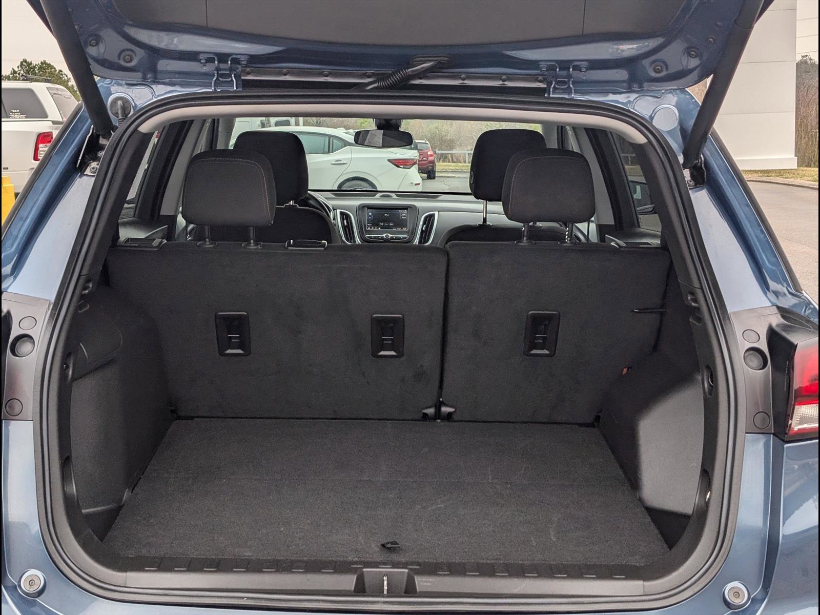 Used 2024 Chevrolet Equinox LT image 19