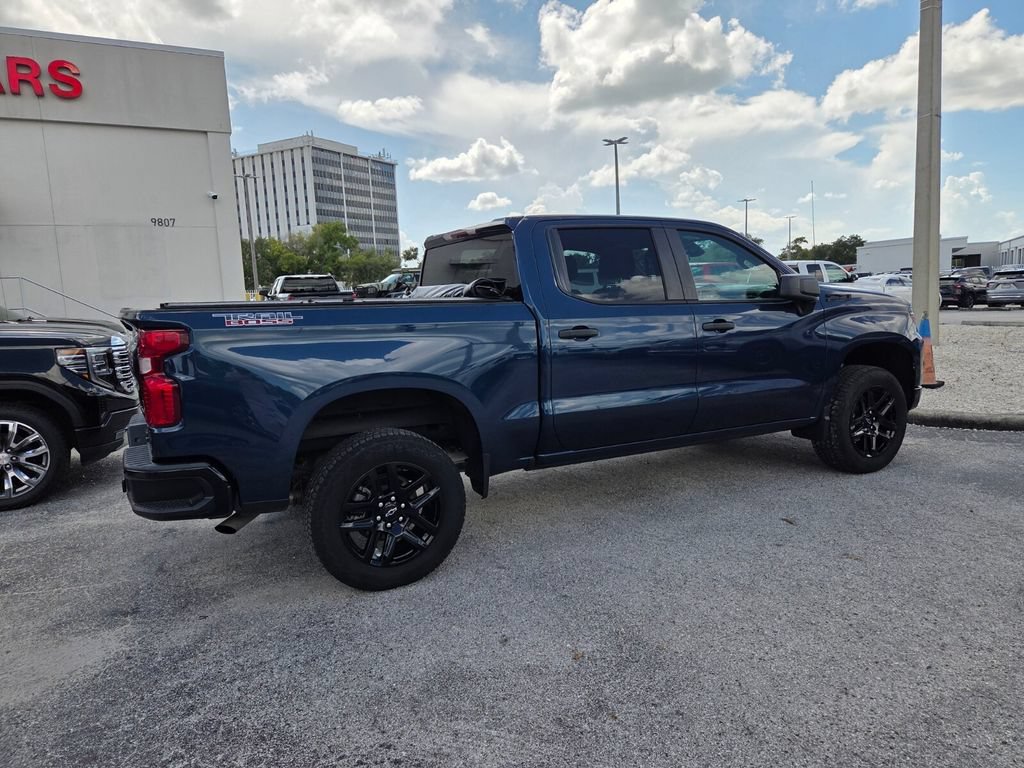 Certified 2023 Chevrolet Silverado 1500 Custom Trail Boss w/ LPO, Dark Essentials Package AWD/4WD image 15