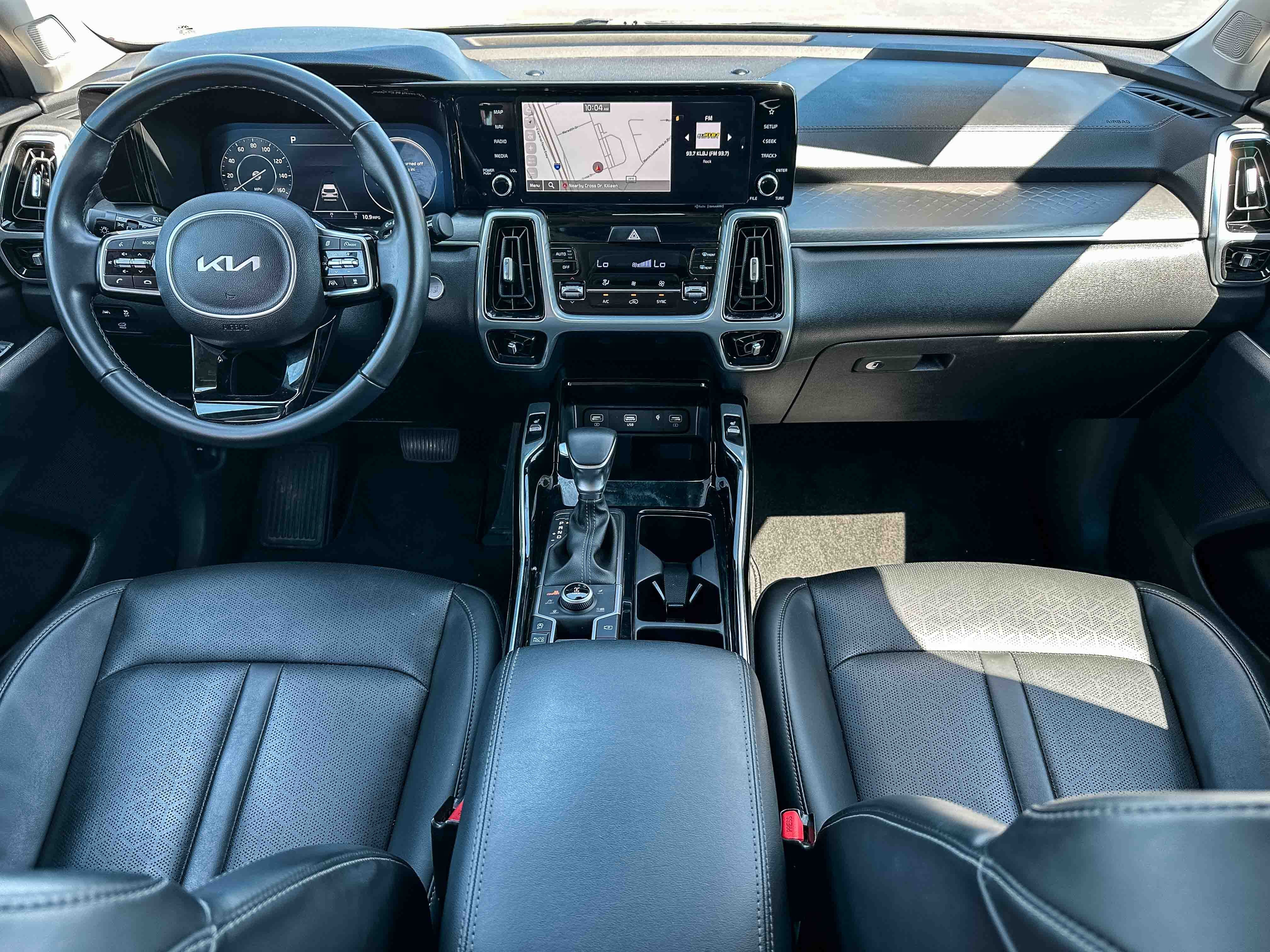 Used 2023 Kia Sorento SX AWD/4WD image 21