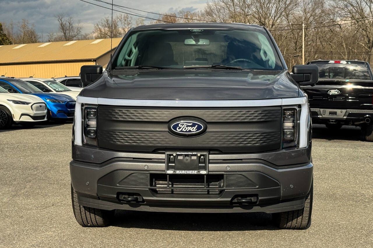 Used 2024 Ford F150 Lightning Flash AWD/4WD image 8