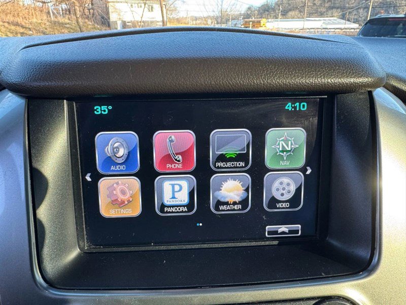 Used 2016 Chevrolet Suburban LT image 18