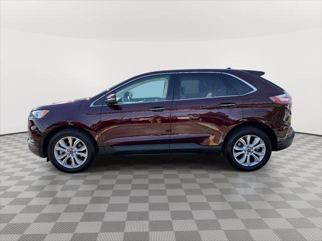 Used 2022 Ford Edge Titanium image 4