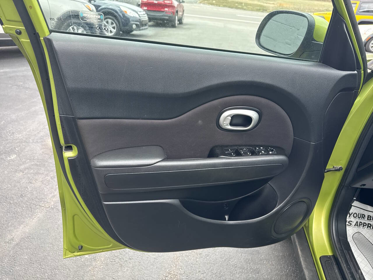 Used 2015 Kia Soul image 14