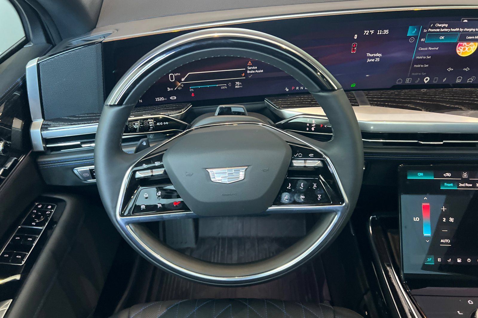 Used 2026 Cadillac Escalade IQL Sport 1 w/ LPO, ONYX Package AWD/4WD image 15