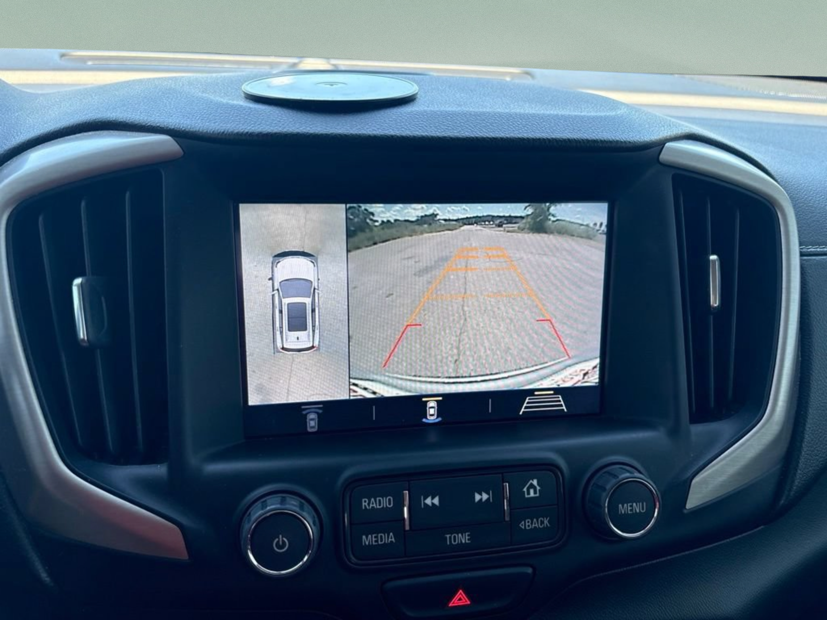 Used 2018 GMC Terrain Denali w/ Advanced Safety Package FWD image 17