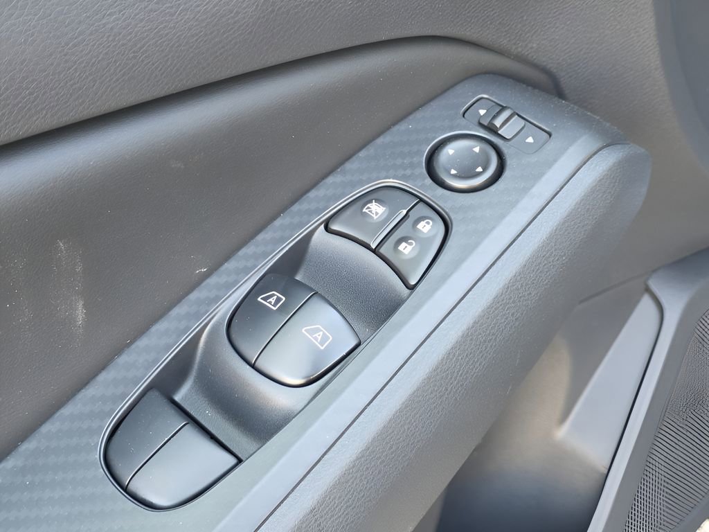 New 2026 Nissan Altima 2.5 SV image 13