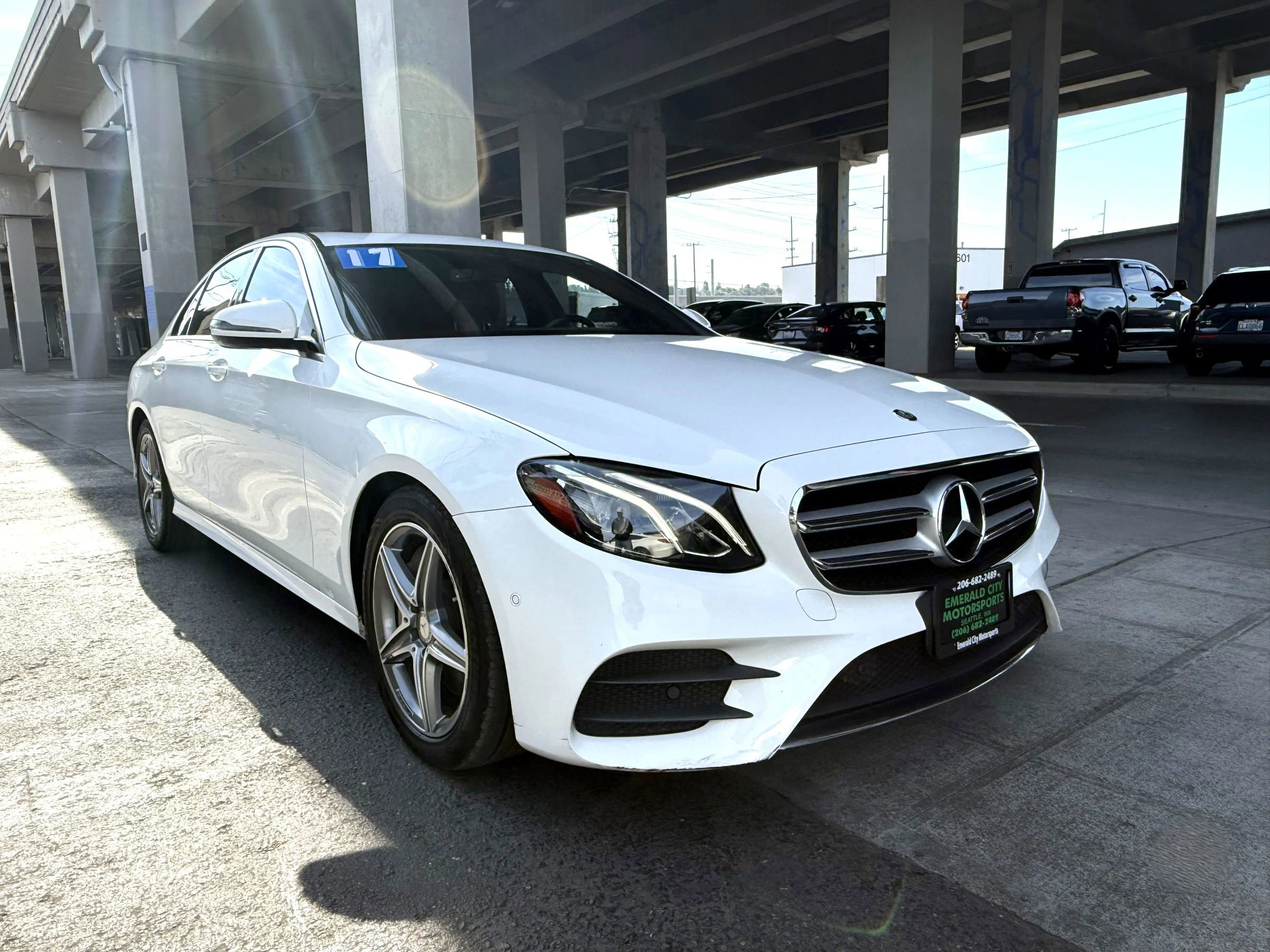 Used 2017 Mercedes-Benz E 300 image 3