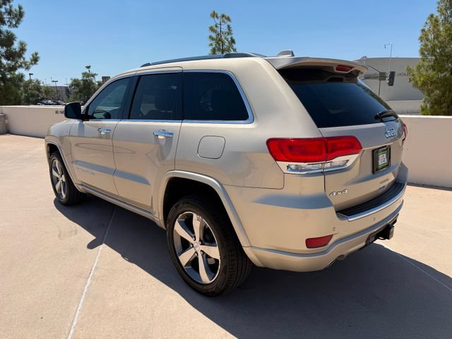 Used 2015 Jeep Grand Cherokee Overland AWD/4WD image 6