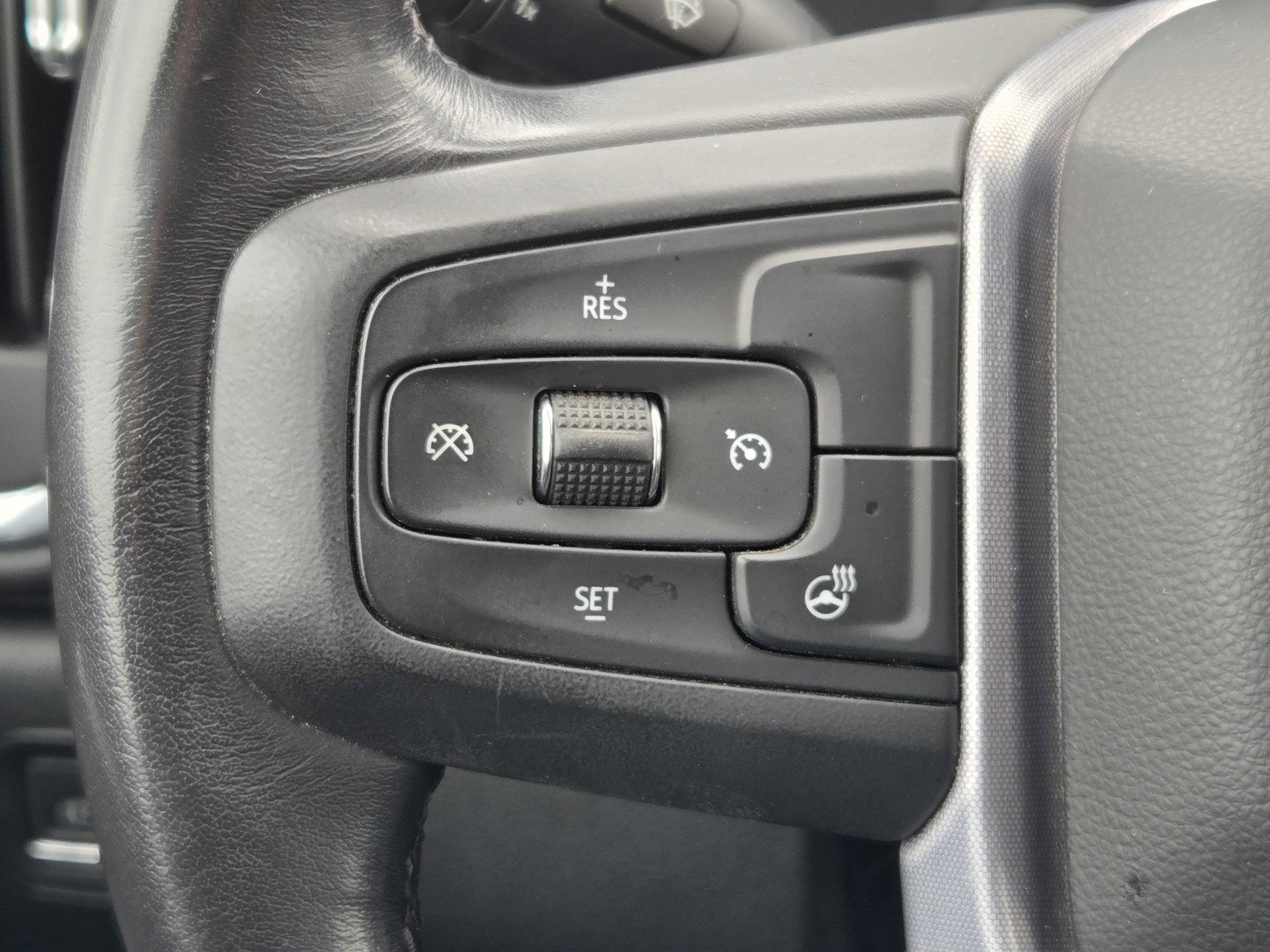 Certified 2022 GMC Sierra 2500 SLT w/ SLT Convenience Package image 26