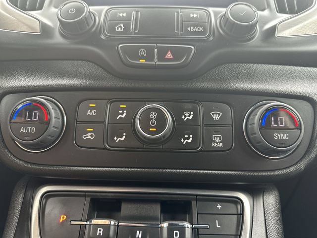 Certified 2023 GMC Terrain SLE w/ Driver Convenience Package AWD/4WD image 19