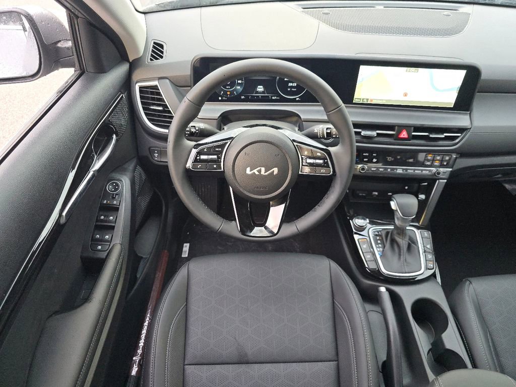 New 2026 Kia Seltos EX image 25