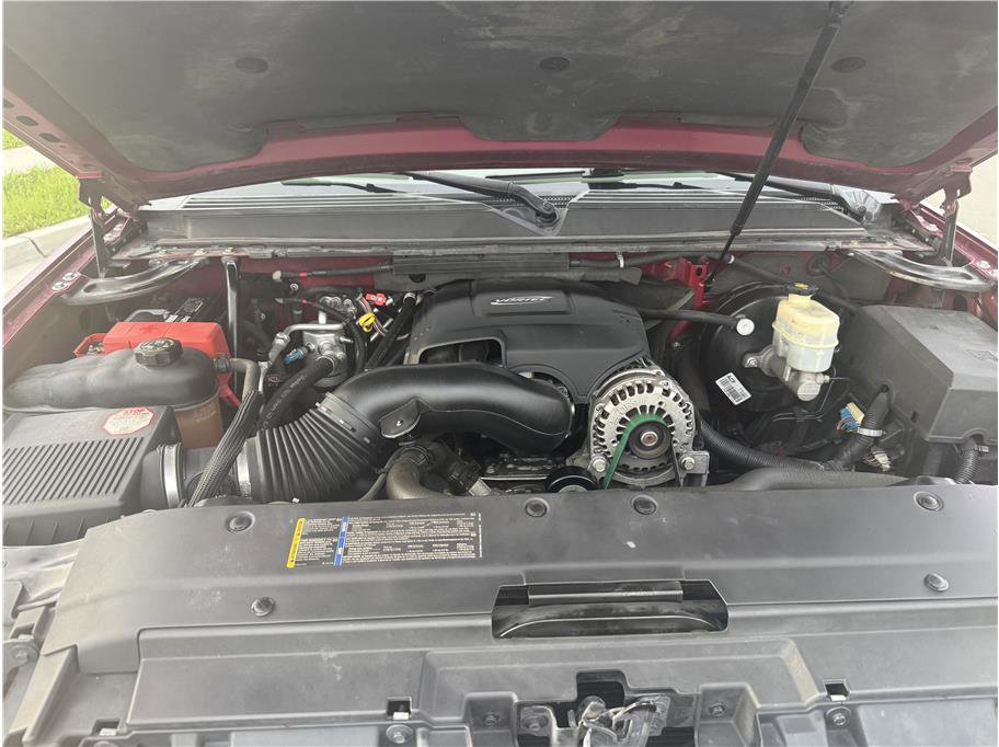 Used 2007 GMC Yukon SLE w/ Skid Plate Package image 13