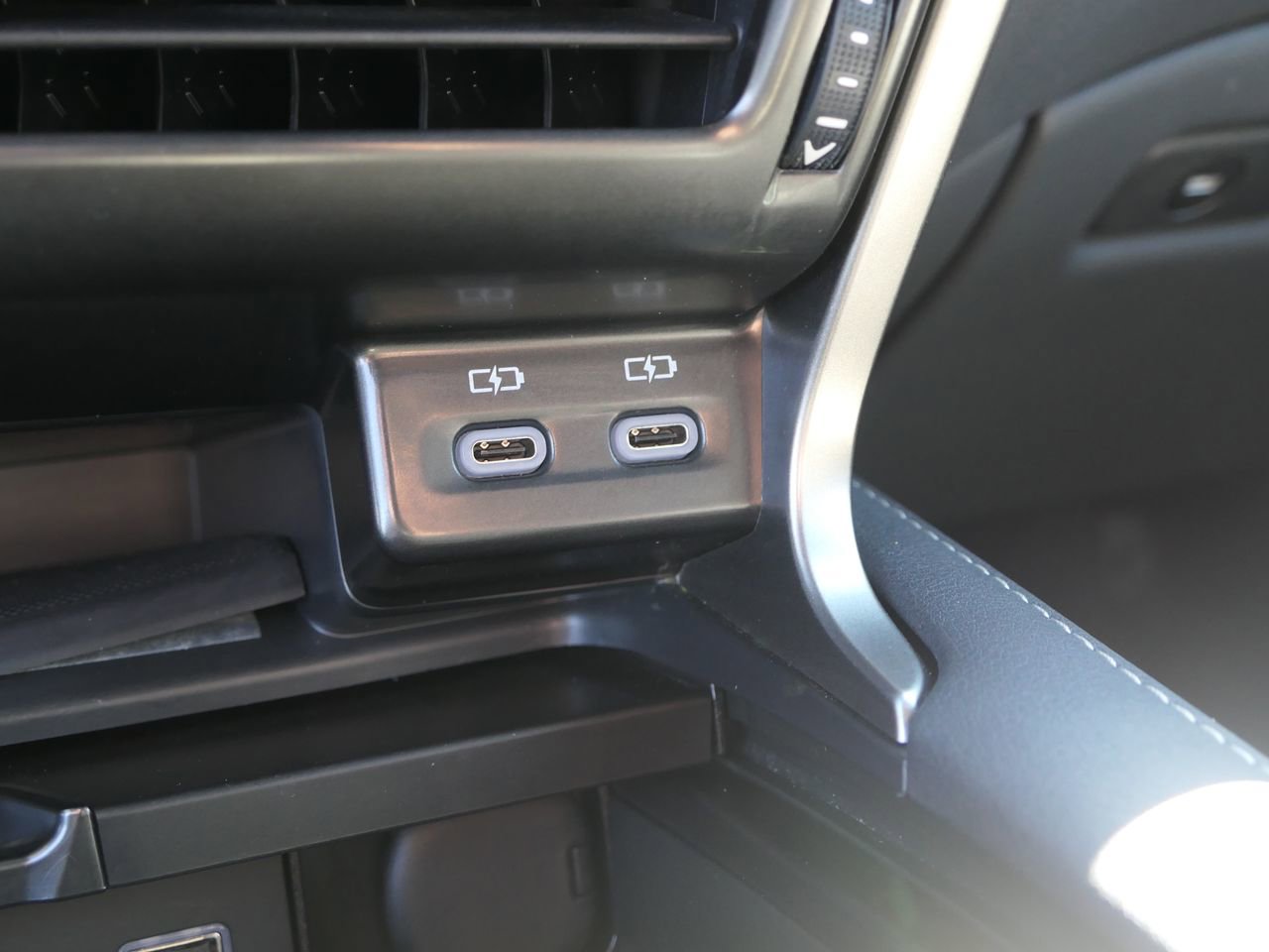 Used 2023 Lexus RX 350 FWD w/ Accessory Package (Z1) image 21