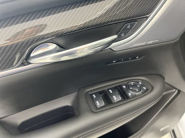 Certified 2025 Cadillac XT6 Sport w/ Technology Package AWD/4WD image 24