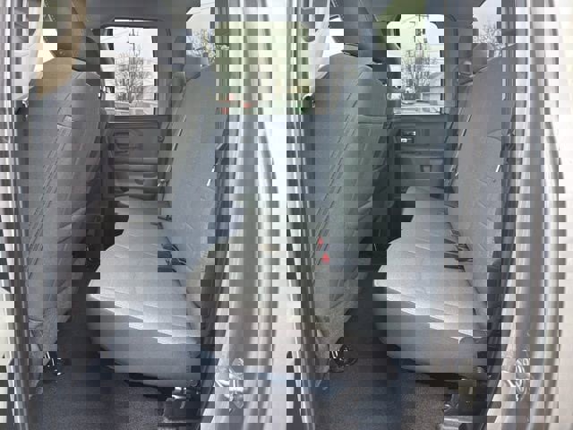 Used 2024 RAM 1500 Classic SLT image 9