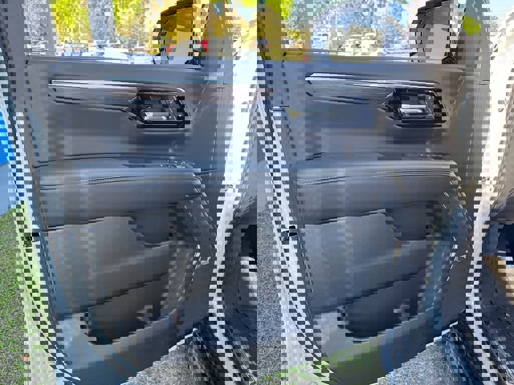 New 2026 Chevrolet Tahoe Premier image 12